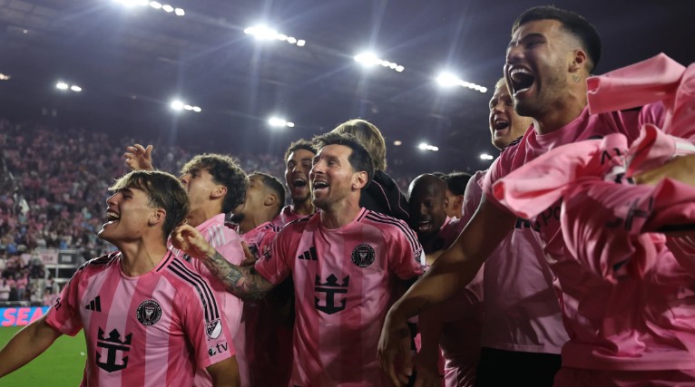 ‘กำลังเจรจา’ Inter Miami เตรียมลงสนามเพื่อคว้าชัยเหนือแชมป์ยูฟ่า แชมเปี้ยนส์ลีก ufa800